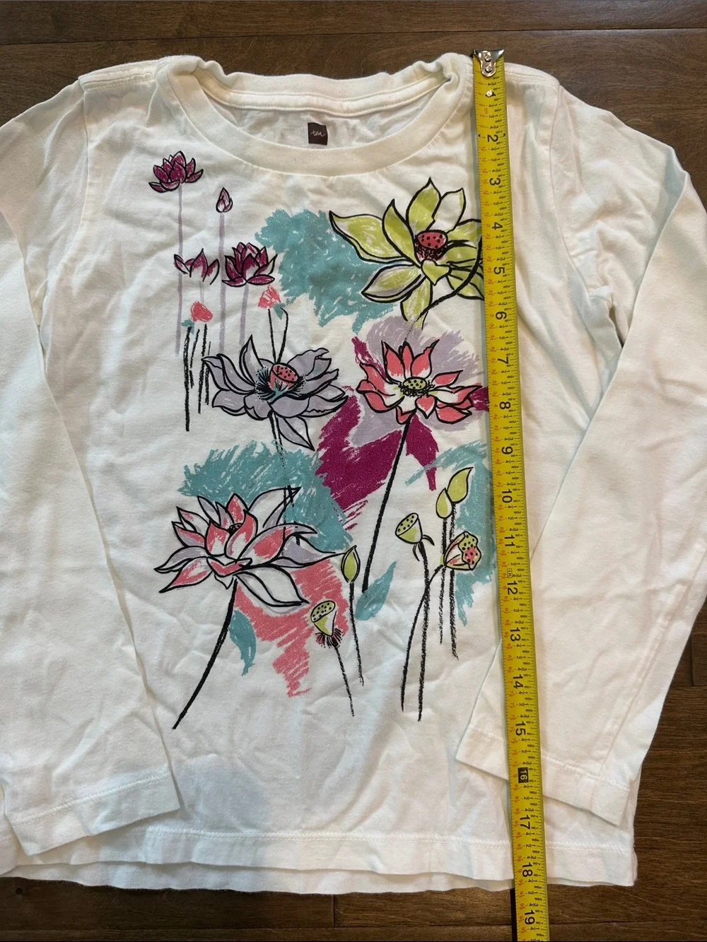 Tea Collection Flower Graphic Tee, Size 7.